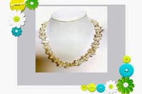 Natural White Freshwater Pearl Necklace Choker with Gold Plated Toggle Clasp