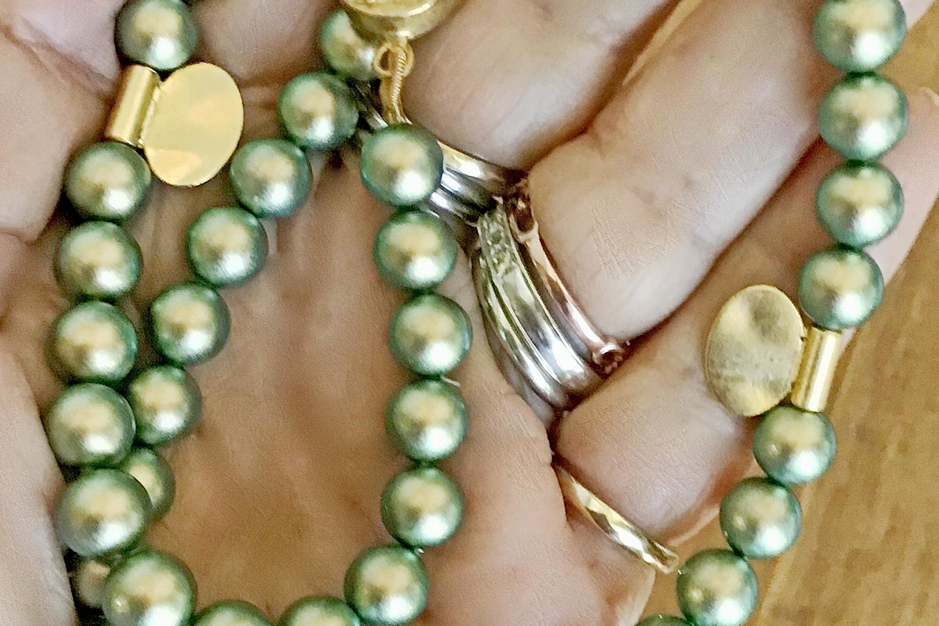 Vintage Swarovski Pearl Choker, Avocado Green, June Birthstone Necklace